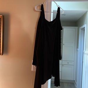 Clara Sun Woo cold shoulder dressy , long flowing top